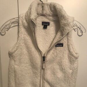 Patagonia Vest, Girl's Size S (7-8), Cream/Off White Color, Excellent Condition